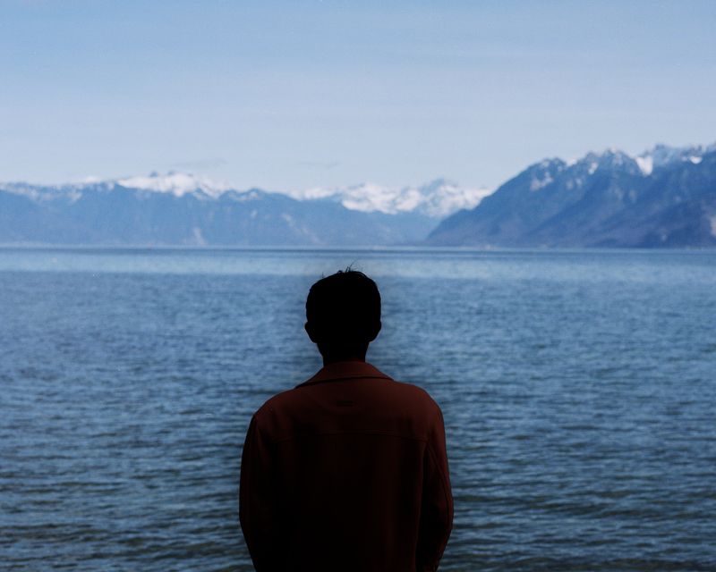 © YANG SU - Image from the Birds, the Flowers, and Them photography project