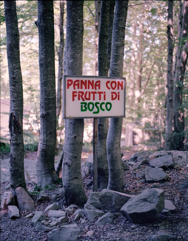 © Michael Francalanci - Image from the Dirty feet photography project