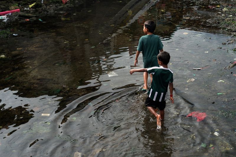 © Simone Campedelli - Image from the Sitangkai photography project