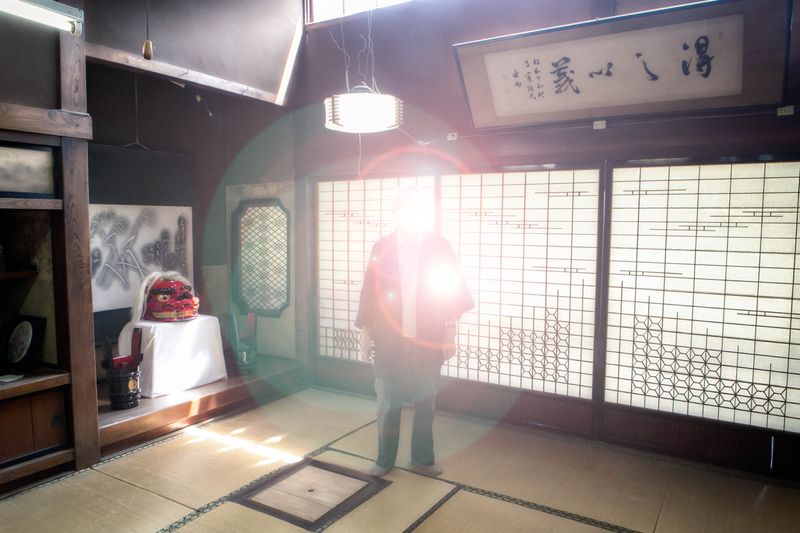 © Yukari Chikura - Image from the Fluorite Fantasia (Looking For My Father...) photography project