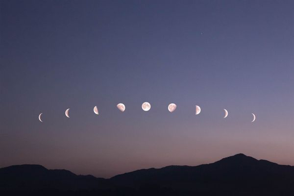 © Yukari Chikura - Image from the Fluorite Fantasia (Looking For My Father...) photography project