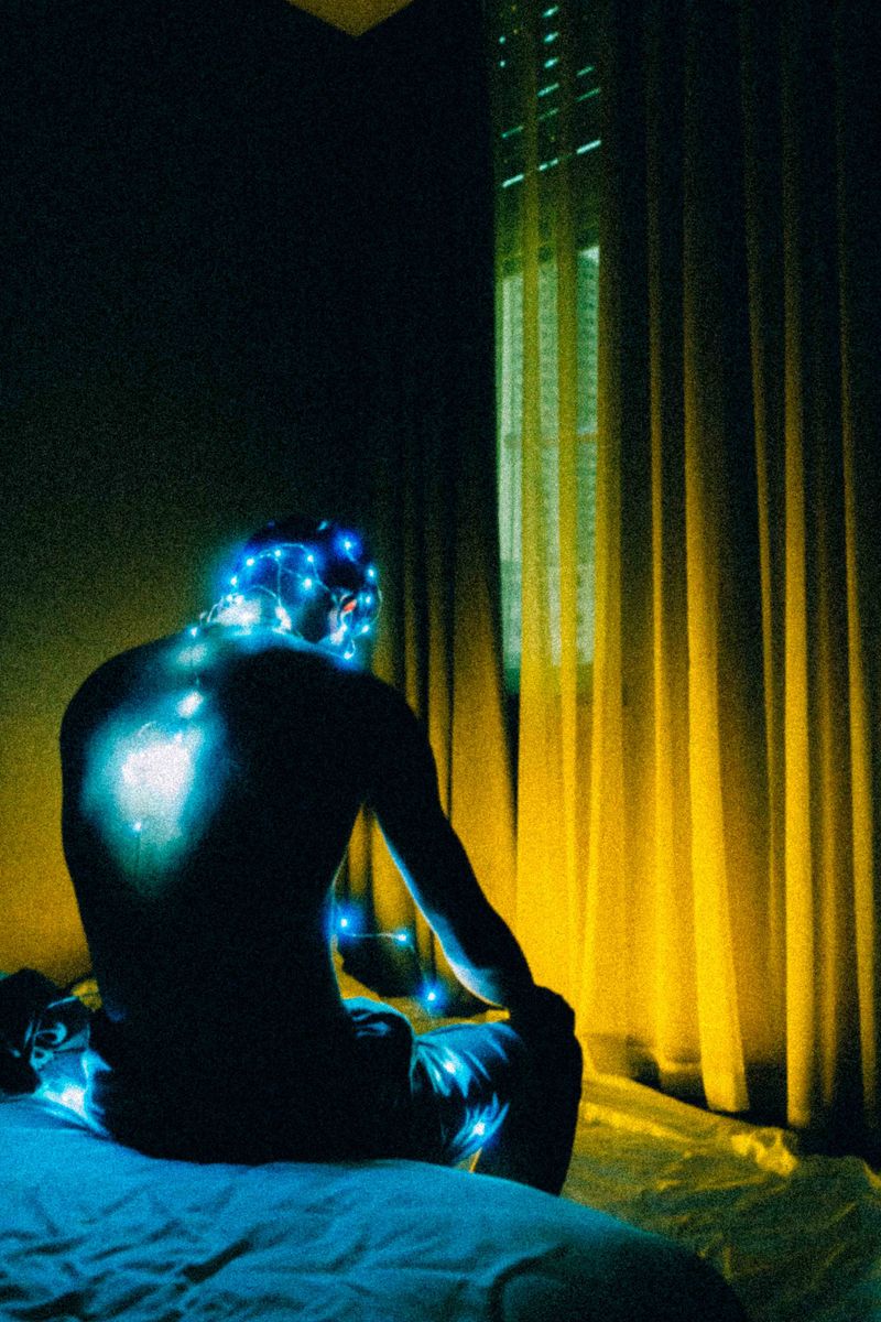 © Guangbo Li - Faceless Portraits 10 - Guangbo Li