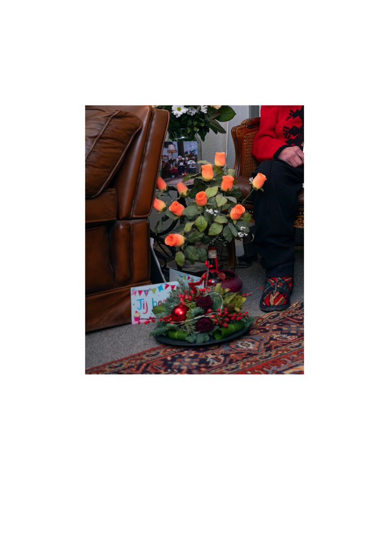 © Pippilotta Yerna - Image from the "Please pierce your bones into mine" photography project