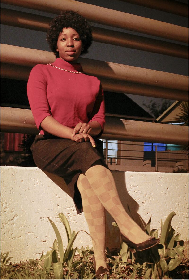 © Lebohang Kganye - Kwana Germiston bosiu I