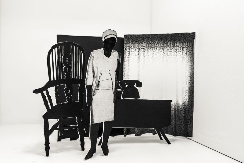 © Lebohang Kganye - O emetse mohala, 2016