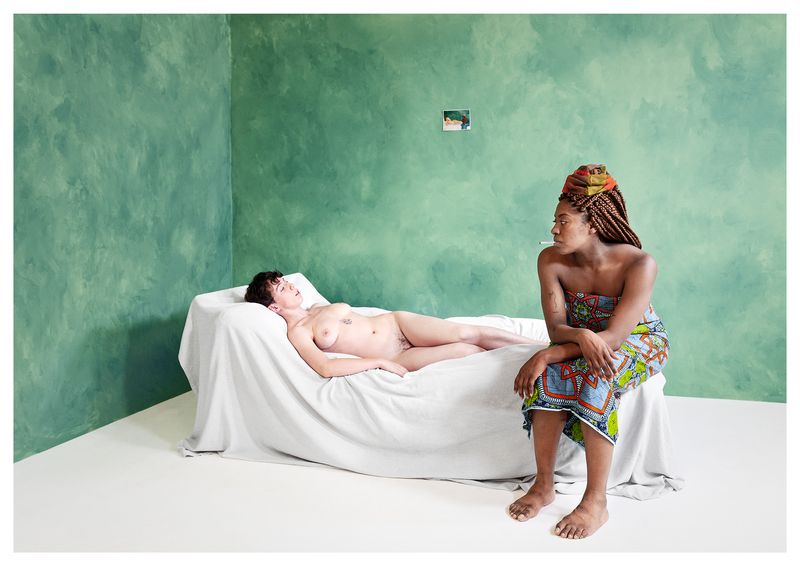 © Gloria Oyarzabal - Image from the USUS FRUCTUS ABUSUS - La Blanche et la Noire photography project