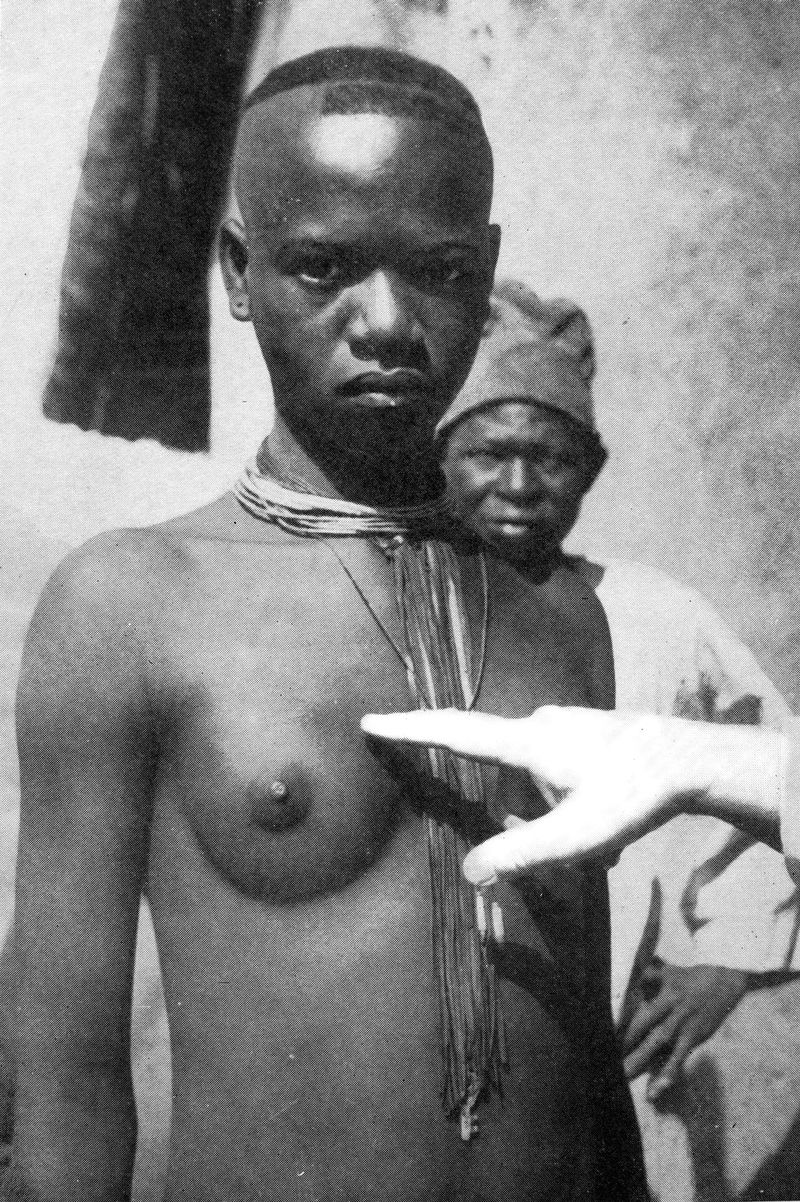 © Gloria Oyarzabal - WHITE HAND. Manipulated archive image