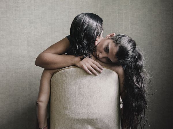 © Cemre Yeşil - Image from the DOUBLE PORTRAIT photography project
