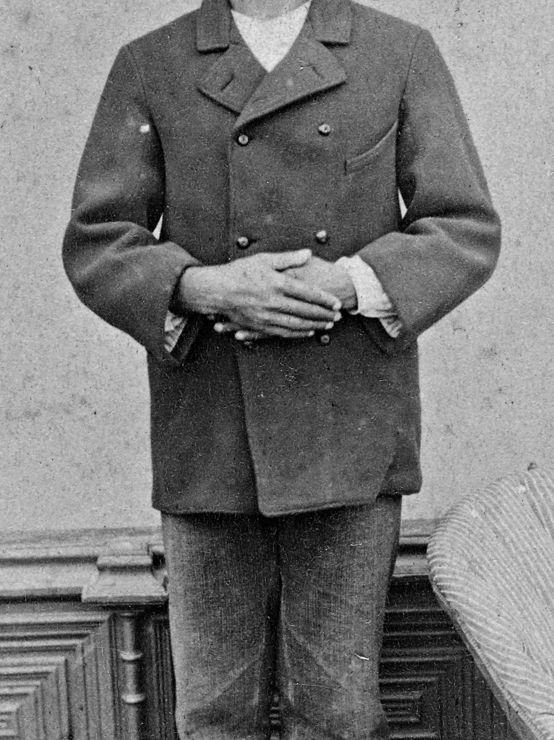 © Cemre Yeşil - Image from the Hayal & Hakikat  A Handbook of Forgiveness & A Handbook of Punishment photography project