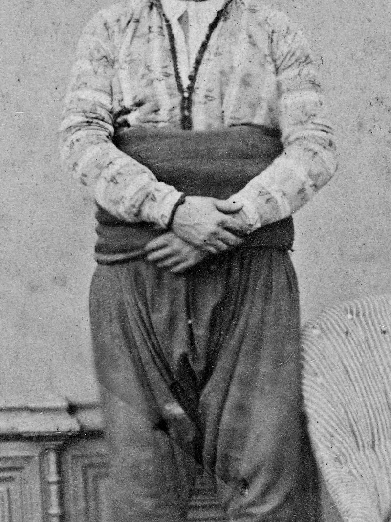 © Cemre Yeşil - Image from the Hayal & Hakikat  A Handbook of Forgiveness & A Handbook of Punishment photography project