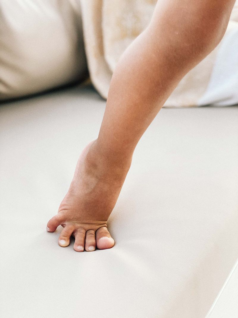 © Cemre Yeşil - Image from the Double Portrait photography project