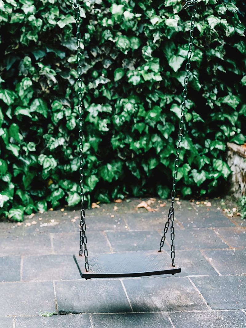 © Cemre Yeşil - Image from the I Want to Always Be with You by Cemre Yeşil Gönenli photography project