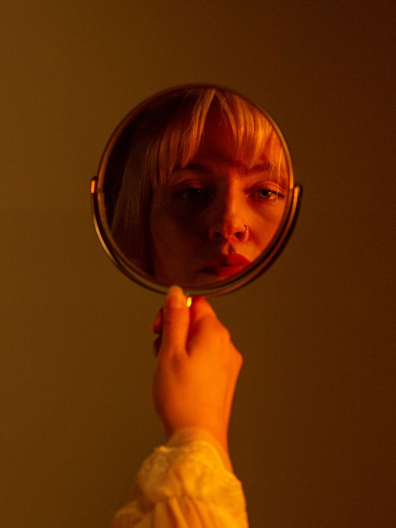 © Sari Soininen - Image from the Spinster photography project