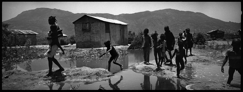 © Benjamin Rusnak - Image from the 23°, Far From Paradise  - Essay for Food For The Poor, Inc. photography project