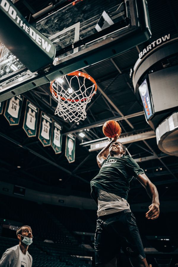 © Mercedes Oliver - Image from the Road to Redemption photography project