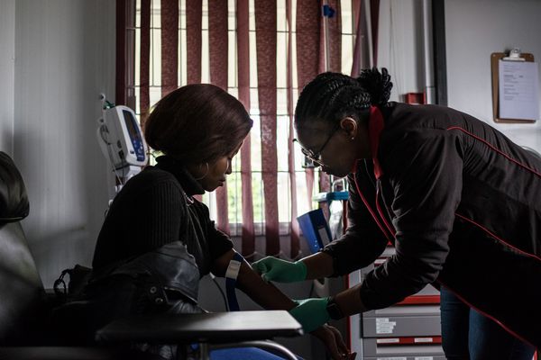 © Miora Rajaonary - Image from the HIV Girls photography project