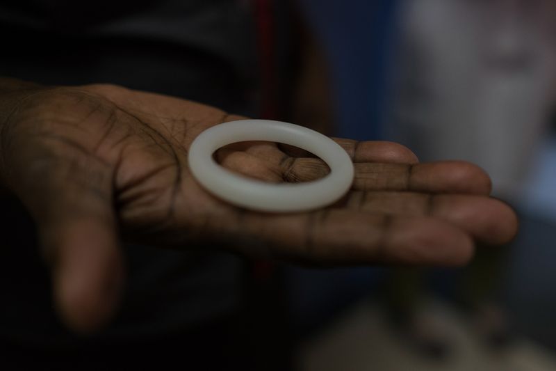 © Miora Rajaonary - Image from the HIV Girls photography project