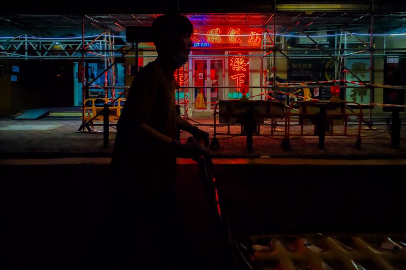 © Paola Panebianco - Image from the Presence in Transit photography project