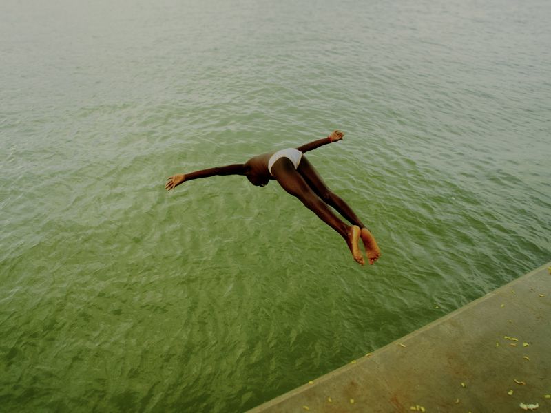© Jude Lartey - A dive into paradise