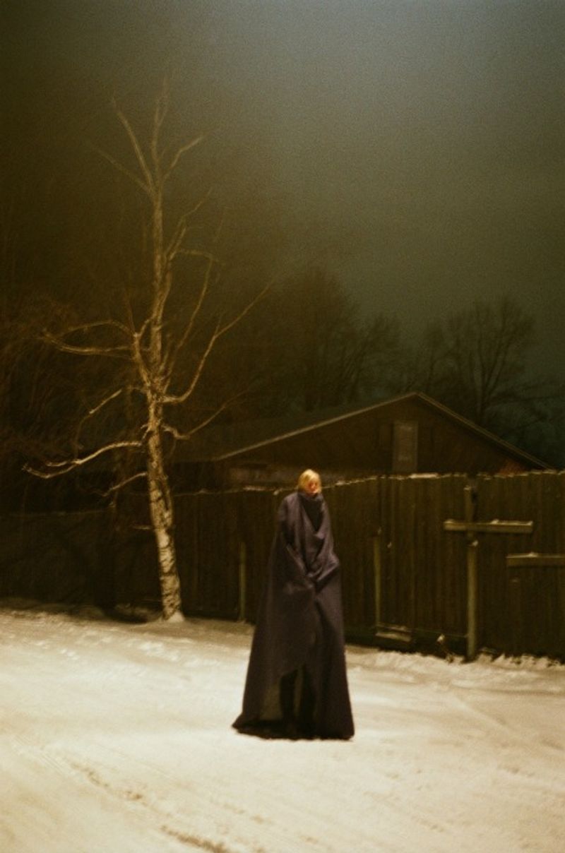 © Daria Tuminas - Image from the No Tail No Scale photography project