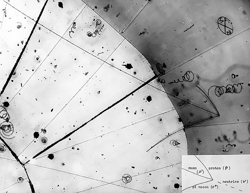 © Vassilis Triantis - Image from the Neutrinos photography project