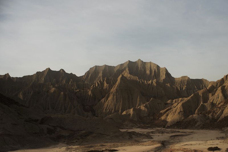 © Giulia Frigieri - Image from the SURFING IRAN  photography project