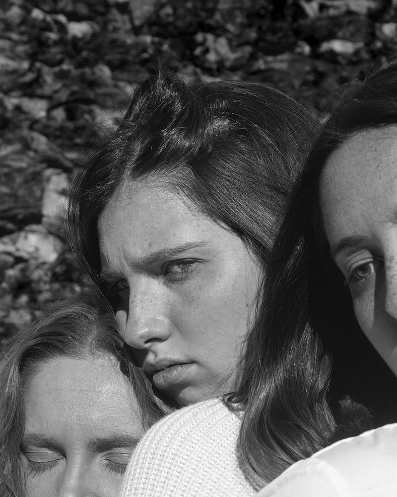 © Jillian Freyer - Sisters, 2020