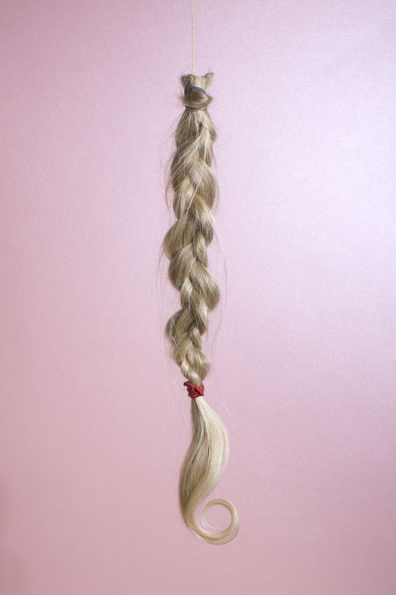 © Ellen Smeets - Image from the Happiness is a warm scalpel.  Fundamental Methods photography project