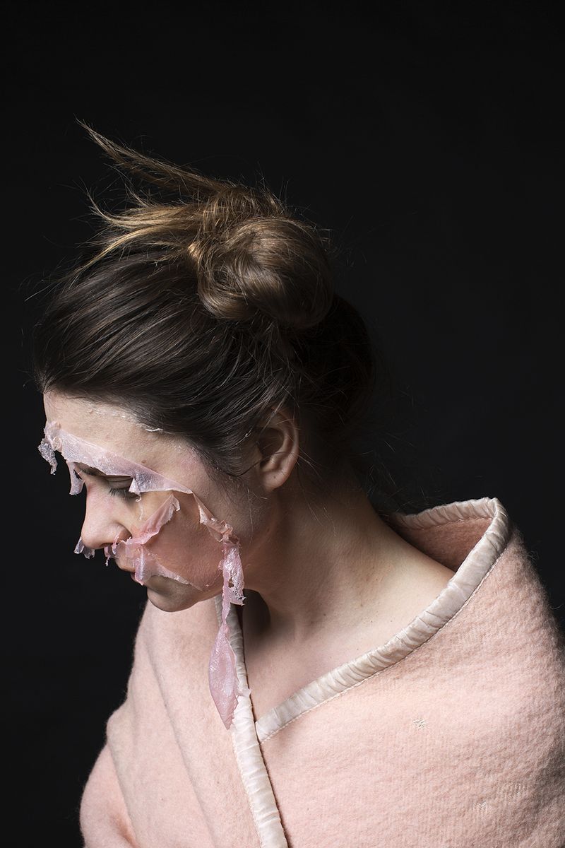 © Ellen Smeets - Image from the Happiness is a warm scalpel.  Fundamental Methods photography project