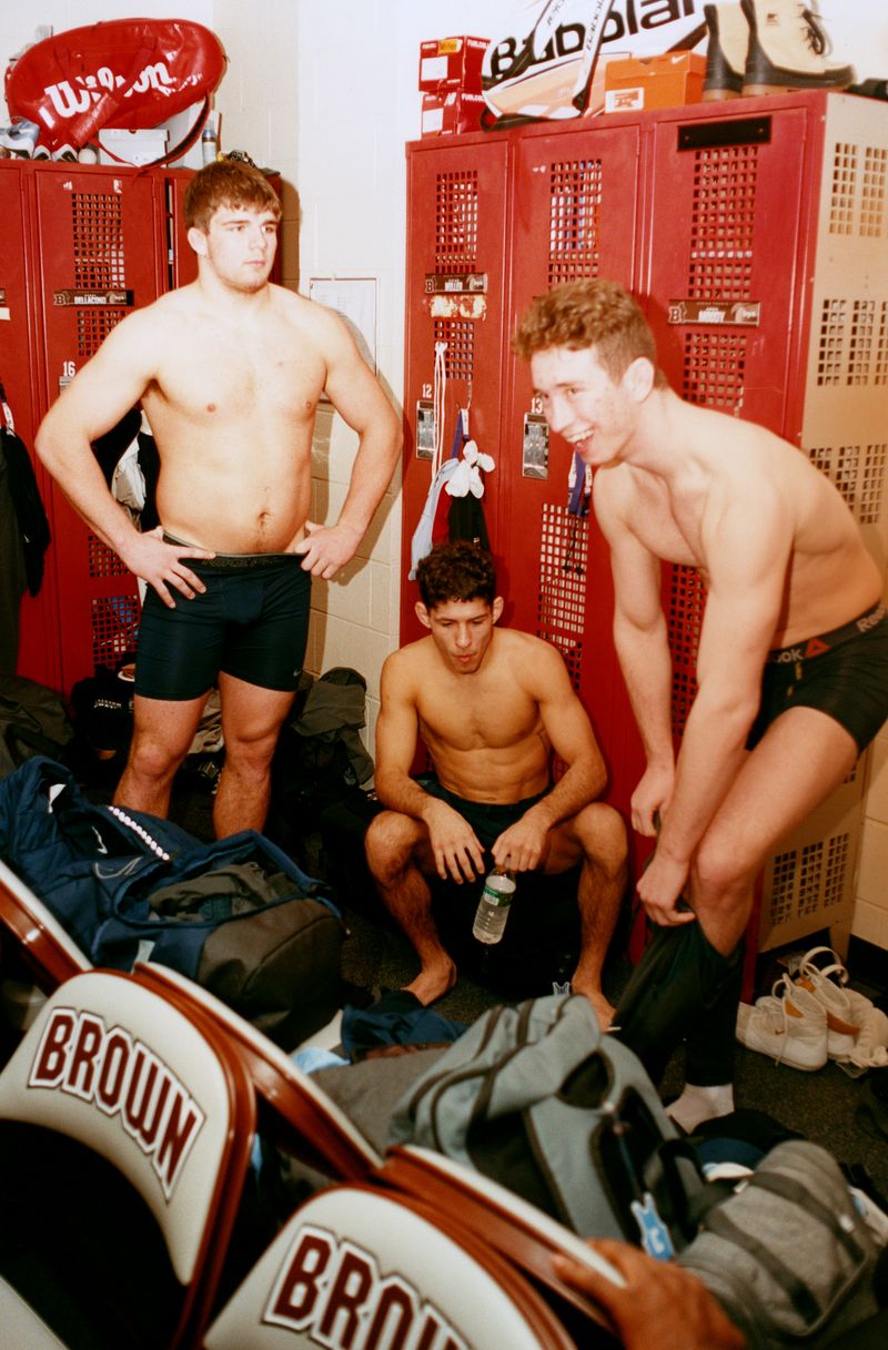 © Ashley Markle - Image from the The Lion And The Lamb photography project