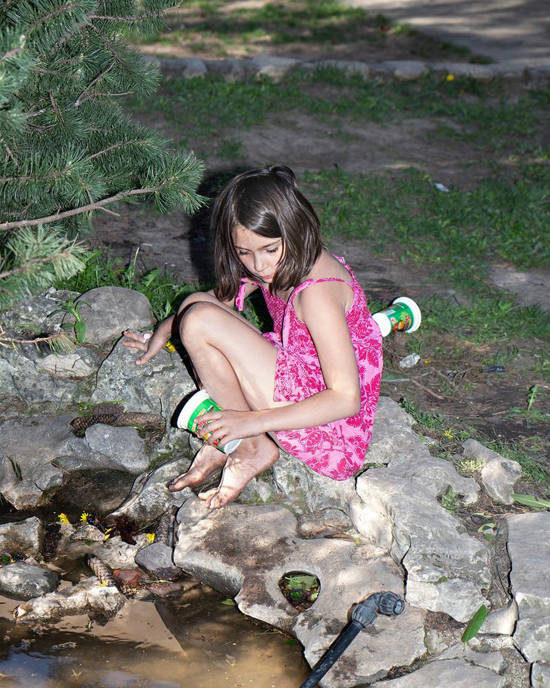 © Loïsà Gatto - Image from the Frogs Reproduction photography project