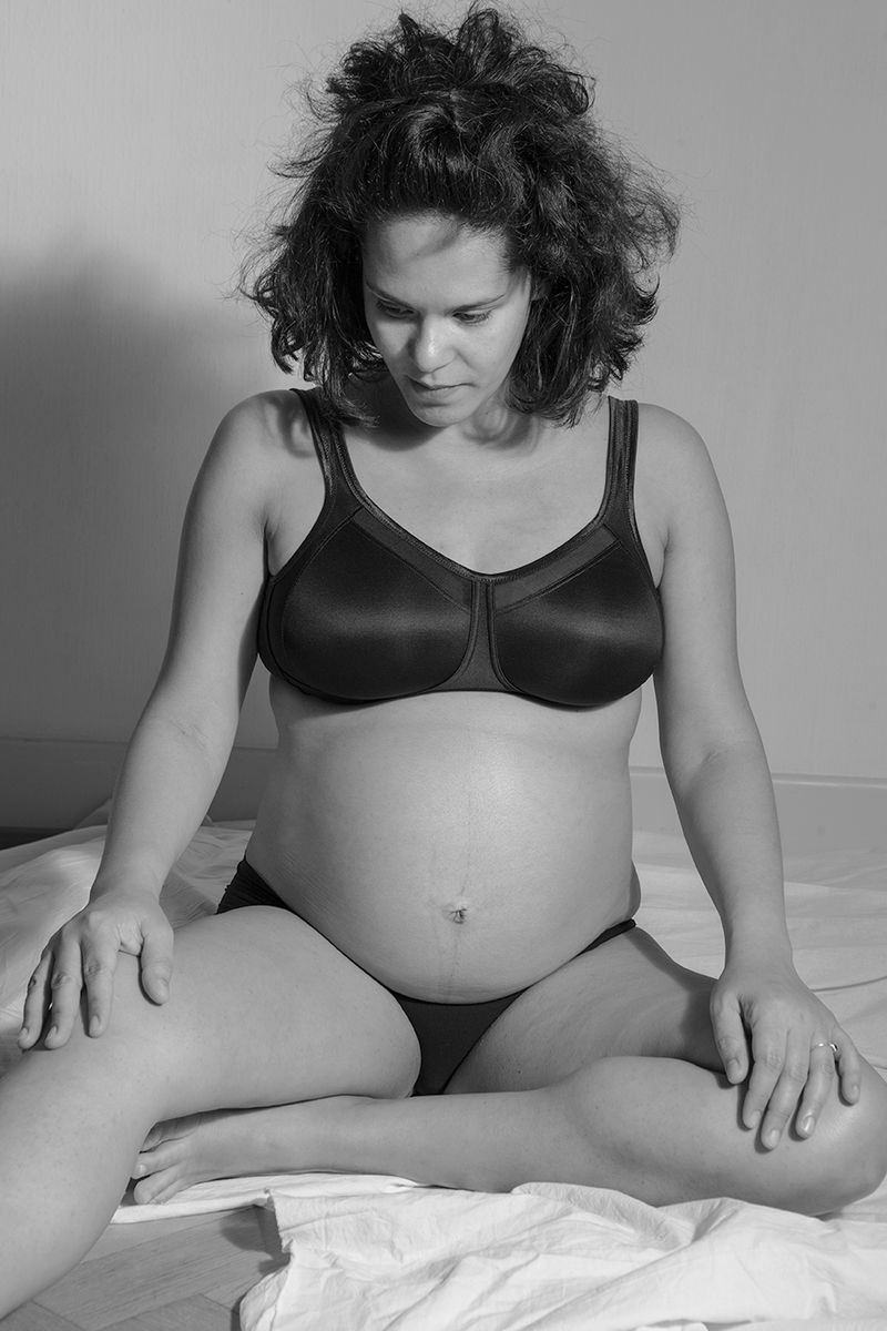 © Jagoda Wiśniewska - Image from the my mother is a hippie photography project