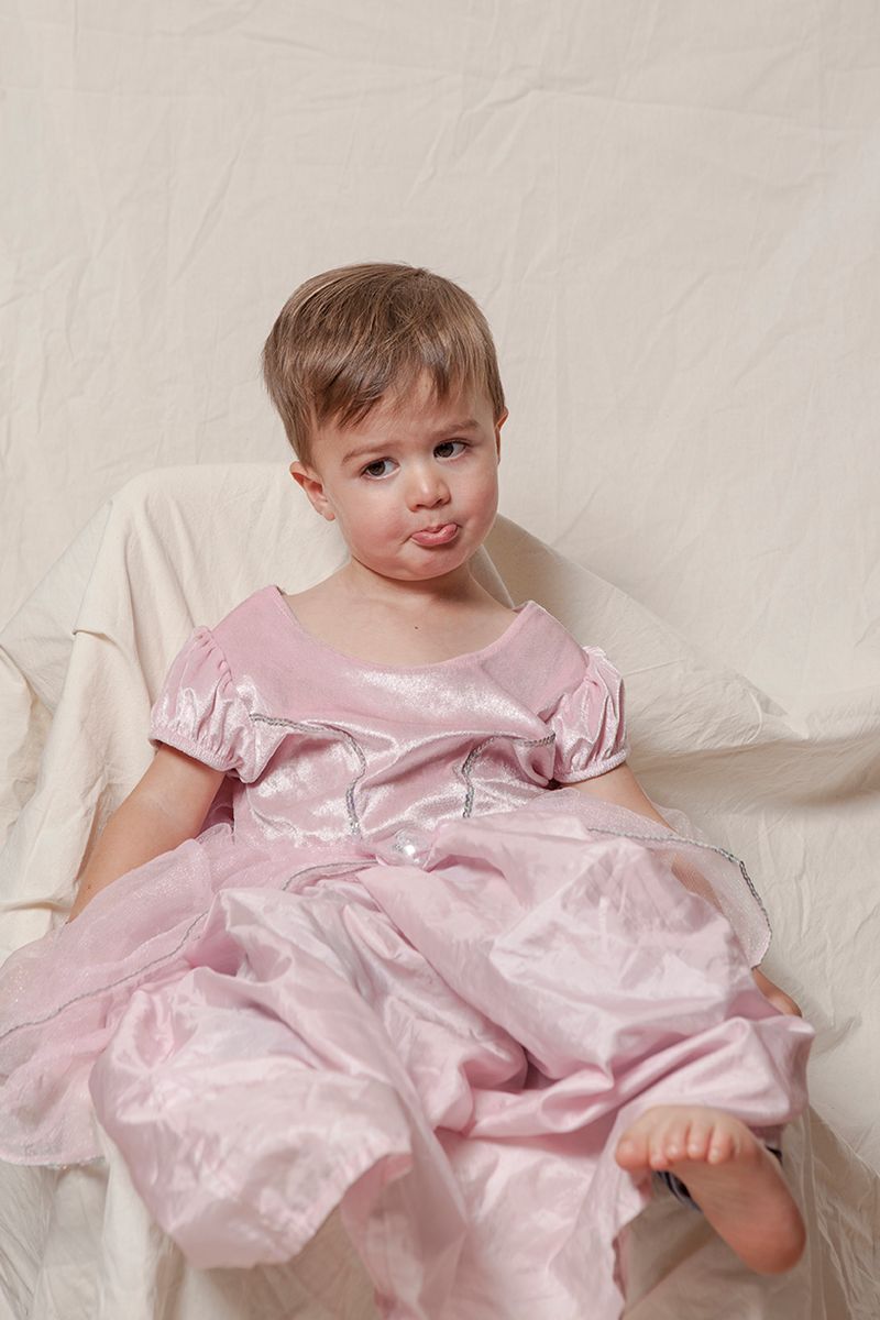 © Jagoda Wiśniewska - Image from the my mother is a hippie photography project