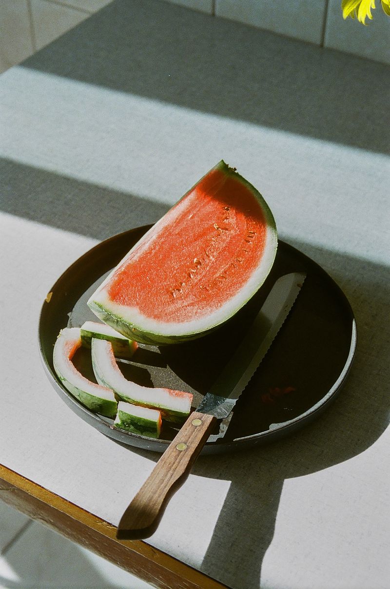 © Jagoda Wiśniewska - Image from the MLEKO photography project