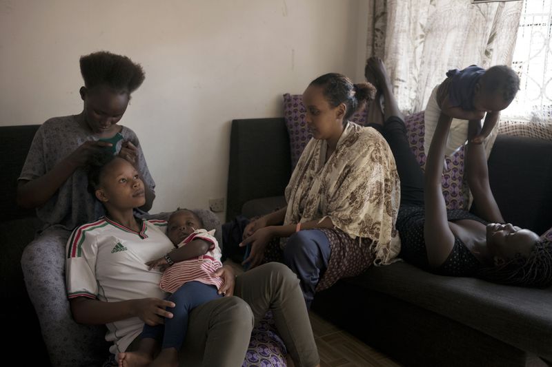 © Sofia Busk - Image from the Maisha Girls photography project