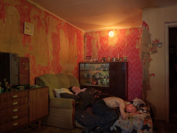 © Vladimir Seleznev - Husband and wife in their bedroom