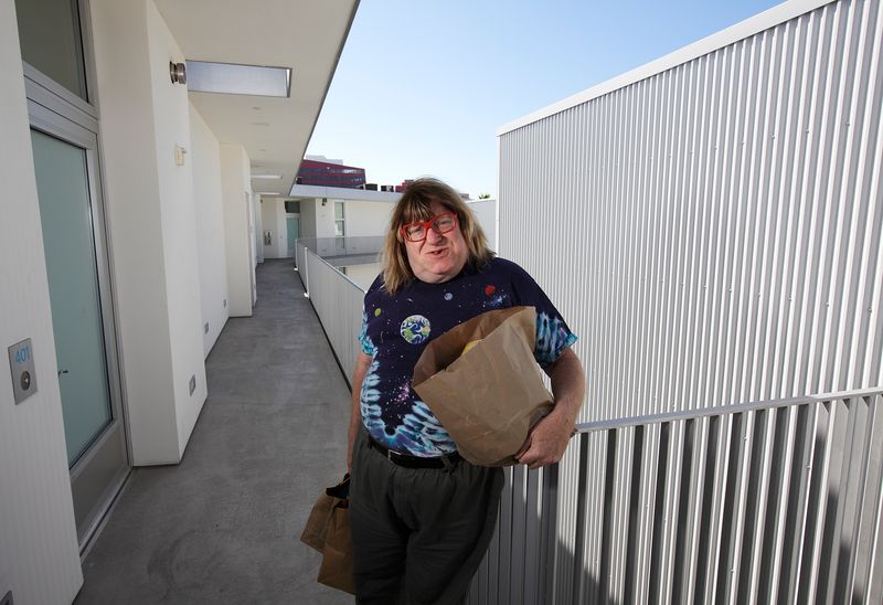 © Tom Atwood - Image from the Kings & Queens in Their Castles photography project