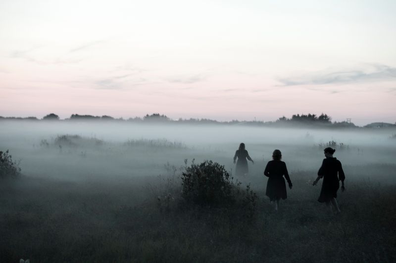 © Anita Petra Hamremoen - Misty Girls