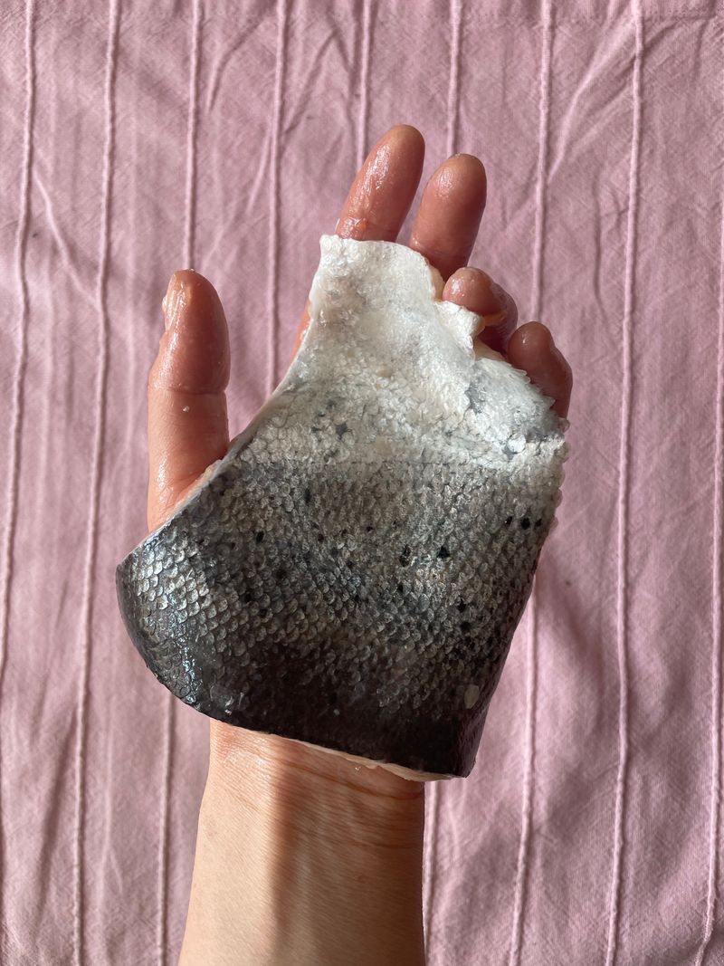 © Petra Vlčková - There are non-functional parts in side of my body, caused by multiple sclerosis.