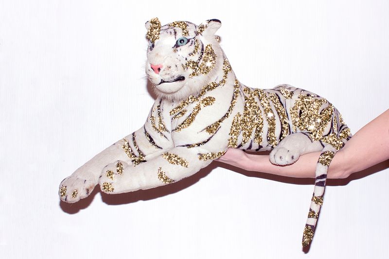 © Petra Vlčková - A predator parasitizes my body, which is the disease MS (multiple sclerosis). It attacks my nervous system and paralyzes me.