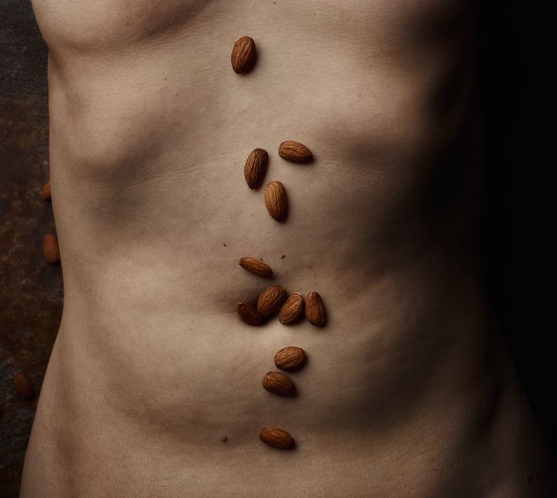 © Alexis McKeown - Almond Mom