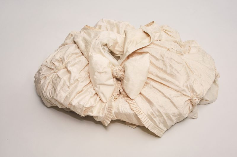 © Beatriz Perez - Image from the Cuerpo Vestido, Alma Desnuda photography project
