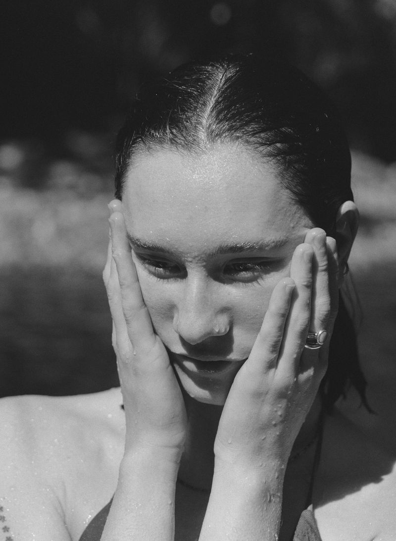 © Shannon Cavarocchi - Image from the Song for the Siren photography project