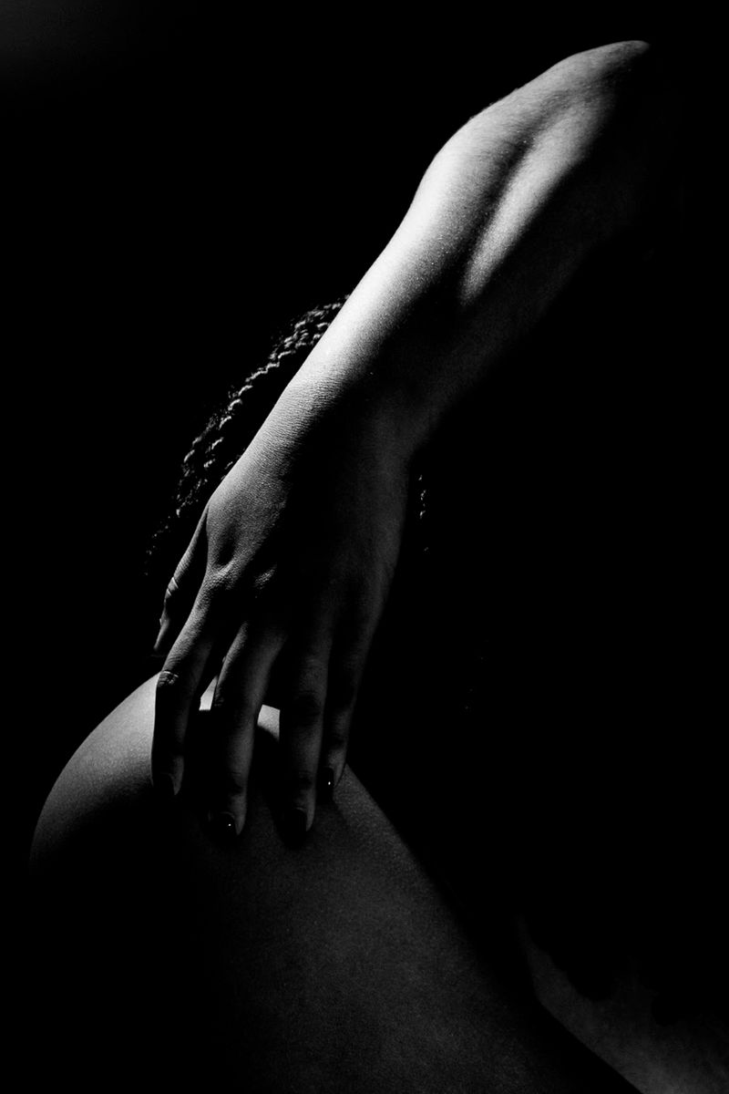 © Amanda Johnson - Image from the THE EVOLUTION OF HER SELF WORTH photography project