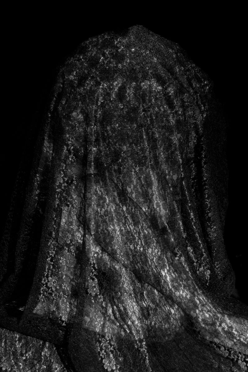 © Amanda Johnson - Image from the THE EVOLUTION OF HER SELF WORTH photography project