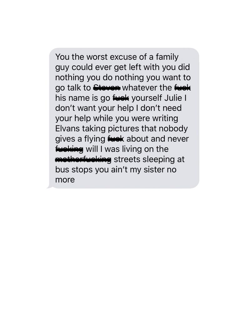 © Julia Vandenoever - Image from the While I Wait photography project