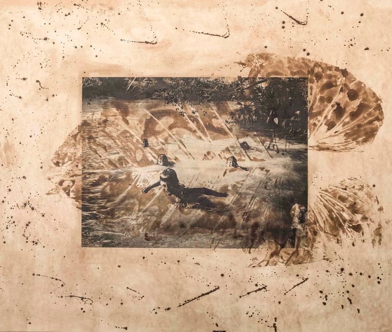 © Felipe Jacome - Children play in the banks of the Cononaco River.