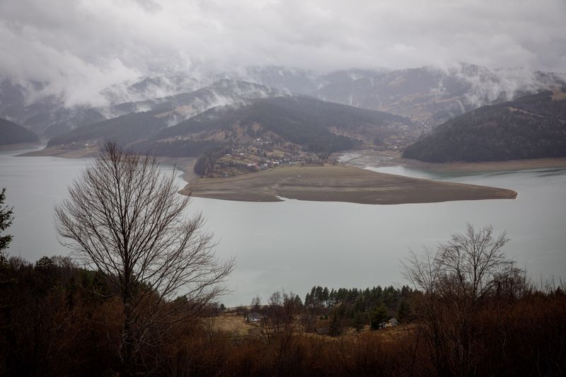 © Oana Nechifor - Image from the By the Lake photography project