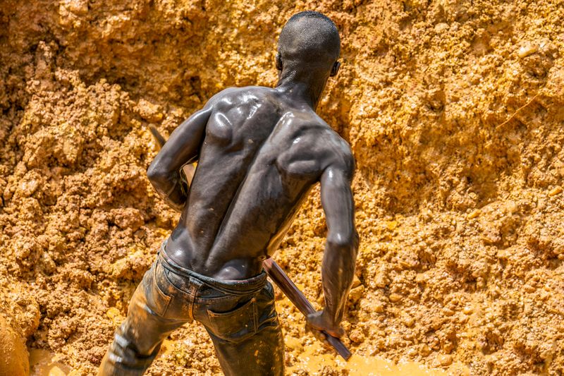 © Heidi Wentworth-Ping - Image from the Gold Fever photography project