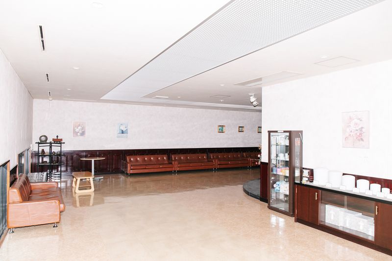 © Kenta Nakamura - A crematorium (2018)